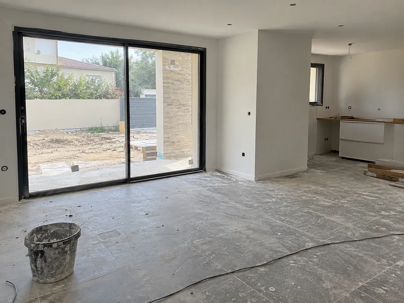 Nettoyage de fin de chantier — Avant